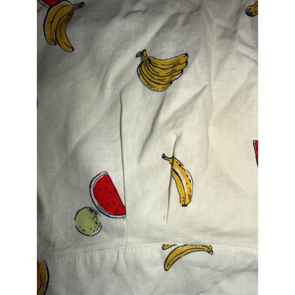 ModCloth linen blend white shorts with all over fruit print size 12 - Picture 3 of 6